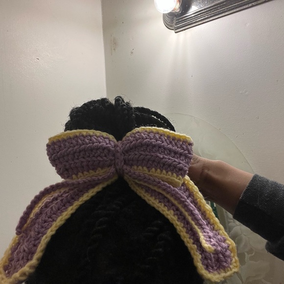 Crocheted bow - Picture 3 of 6